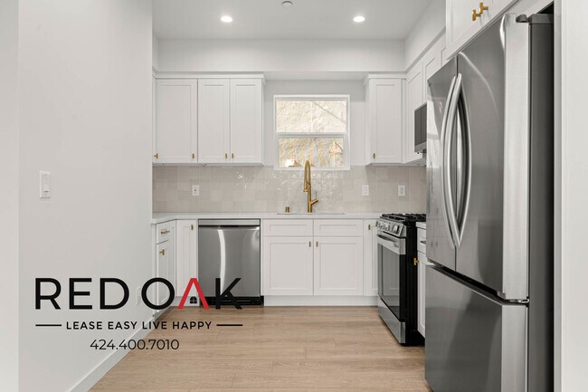 Building Photo - 415 N La Fayette Park Pl