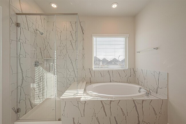Building Photo - 31139 Mahogany Fir Trl
