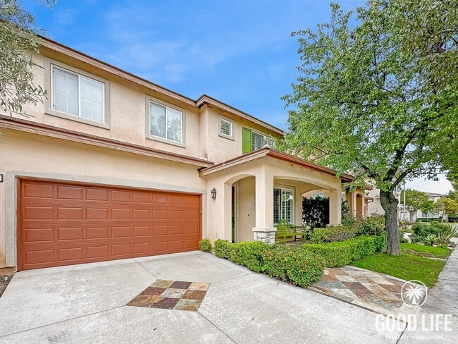 Building Photo - Price Reduced! Stunning Irvine 4BR Home – Private Yard & 2-Car Garage