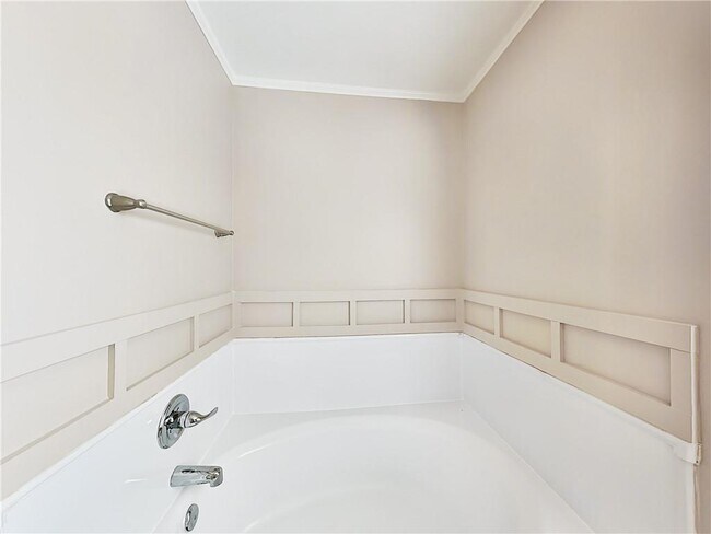 Building Photo - 264 Grandview Cir