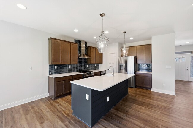 Building Photo - 2869 Blackford Pkwy