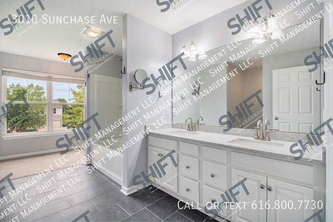 Building Photo - 3010 Sunchase Ave