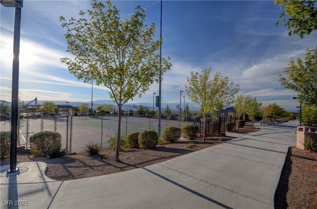 Building Photo - 1289 Corista Dr