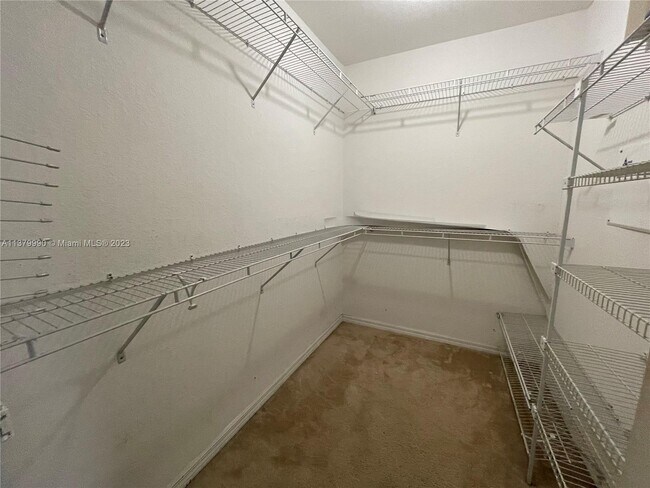 Building Photo - 12869 SW 31st Ct