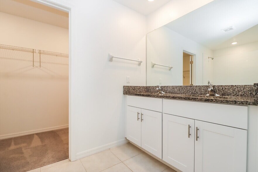 Building Photo - 17903 Blissful Stars Dr