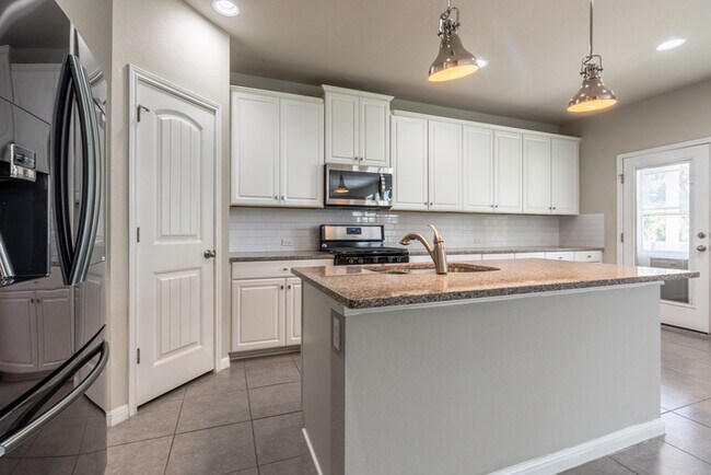 Building Photo - 5649 Porano Cir