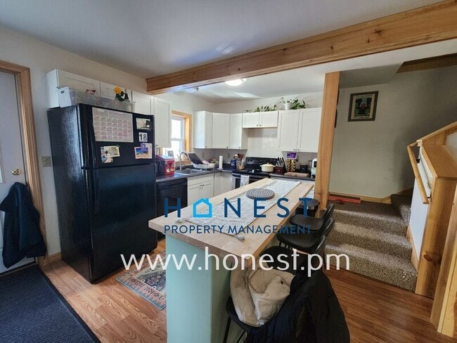 Building Photo - 9 High St