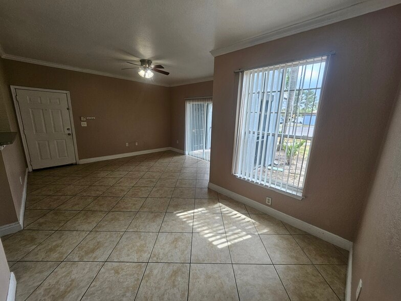 Building Photo - 5525 Pga Blvd