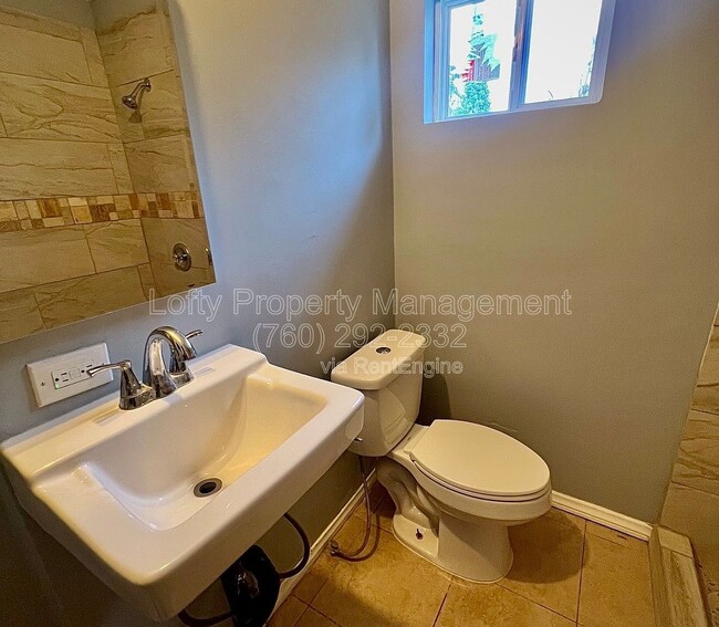 Building Photo - 149 Terracina Way