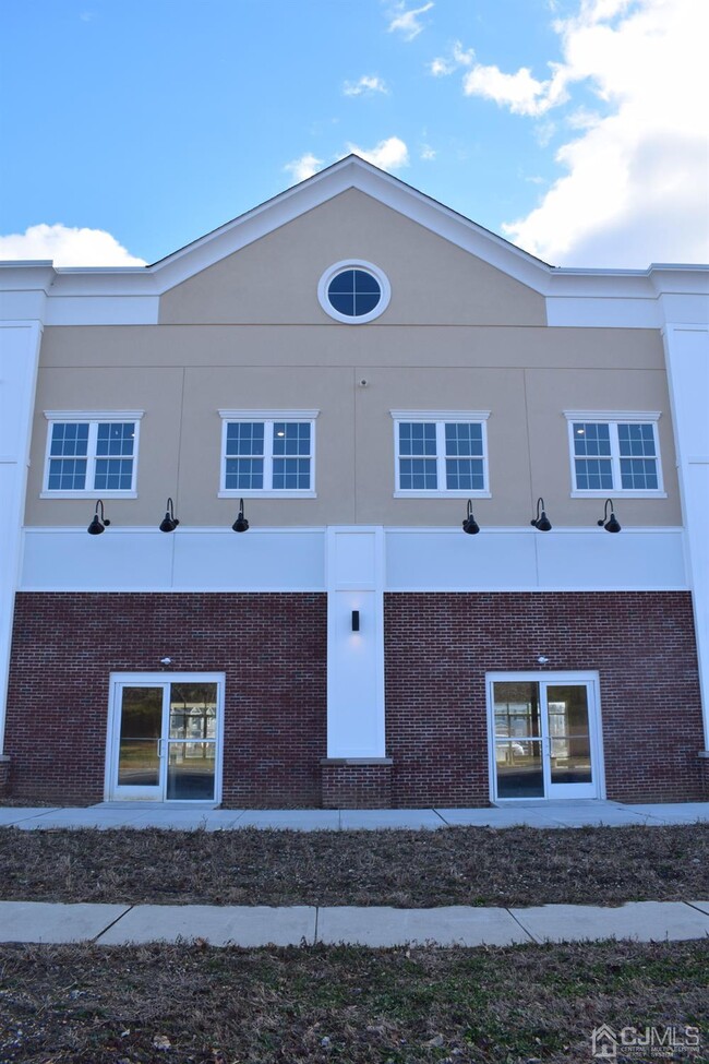Building Photo - 37 Old Trenton Rd