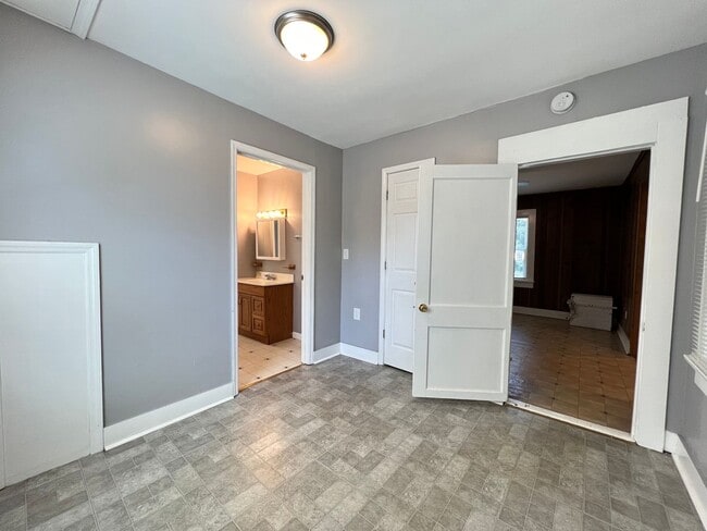 Building Photo - You’re here. You’re home. You’re happy.