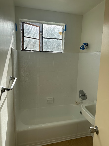 Building Photo - 11914 Downey Ave