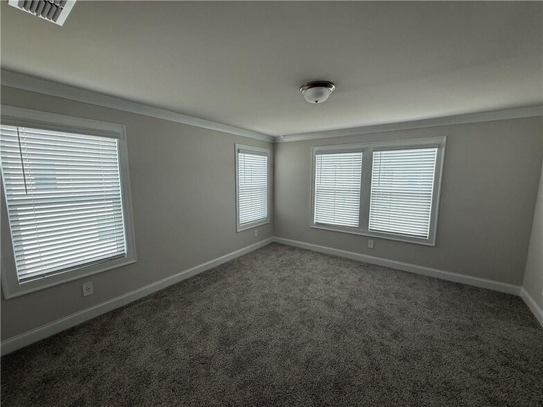 Building Photo - 4739 Red Lion Pl