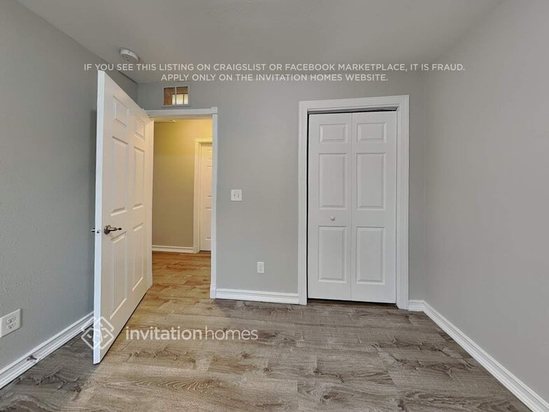 Building Photo - 524 Parnell Dr