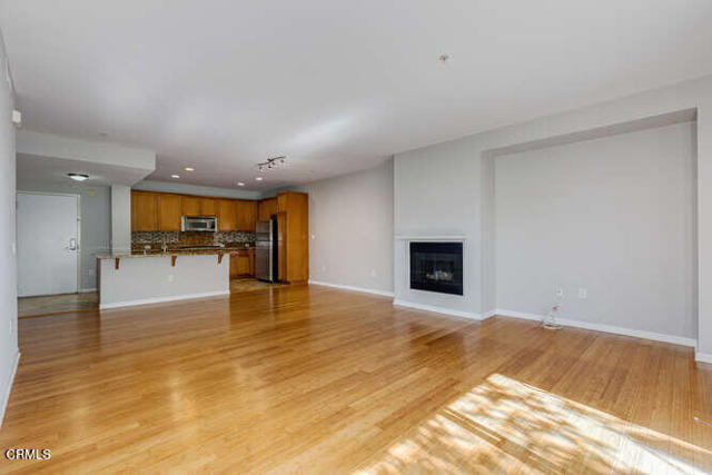 Building Photo - 111 S De Lacey Ave