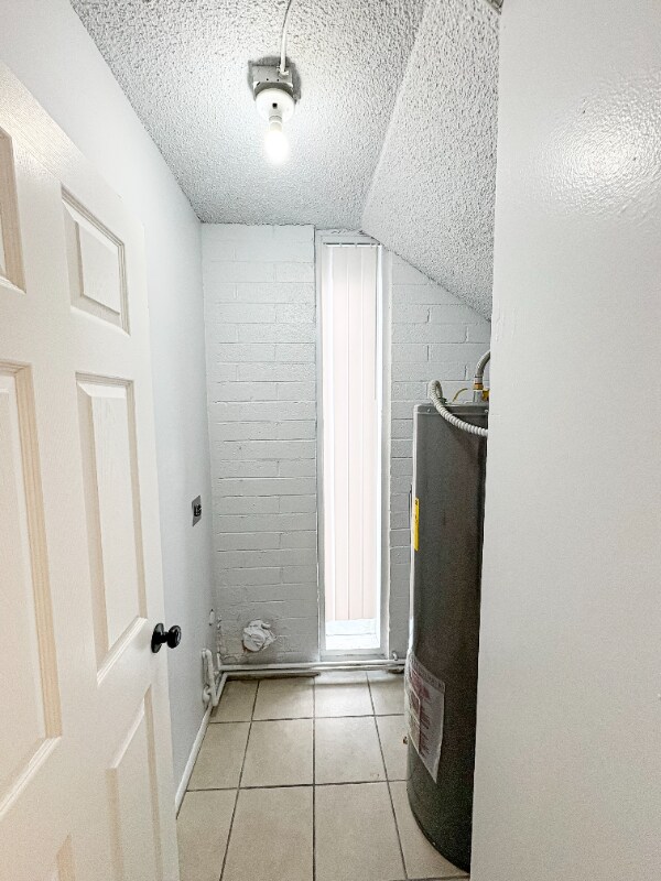 Building Photo - 6802 N 17th Ave