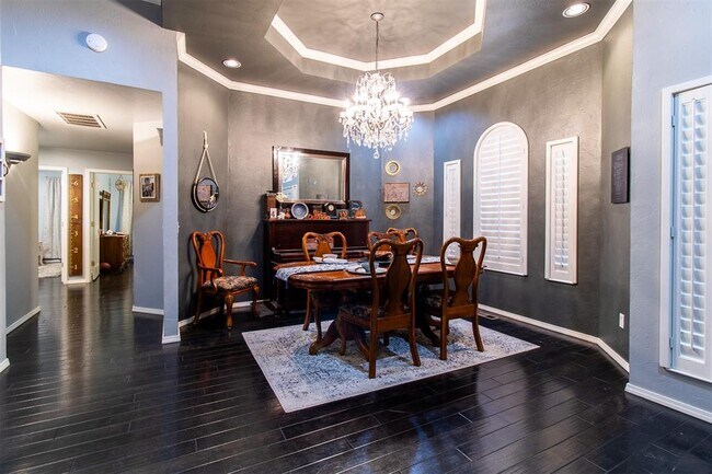 Building Photo - 2812 SW 109th St