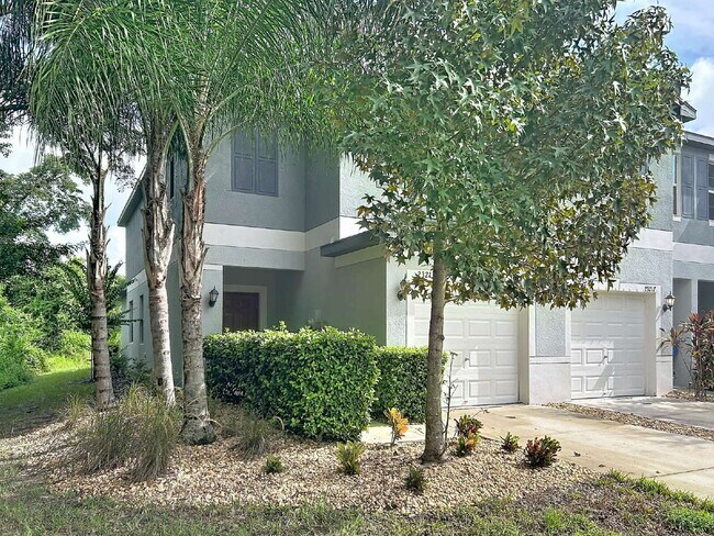 Building Photo - 23213 Willow Glen Way