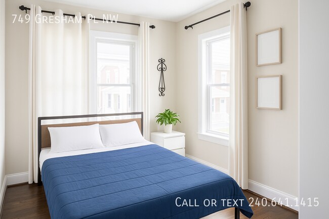 Building Photo - 749 Gresham Pl NW