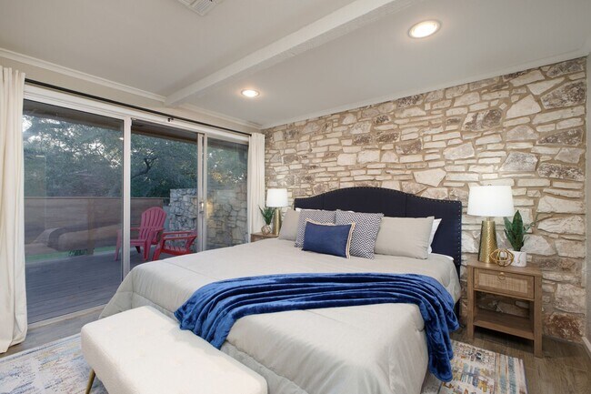 Building Photo - Woods of Shavano Dream