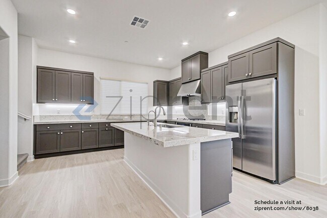 Building Photo - 1896 S Westside Dr