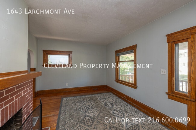 Building Photo - 1643 Larchmont Ave