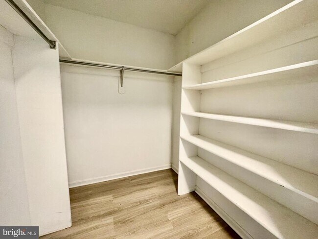 Building Photo - 12901 Churchill Ridge Cir