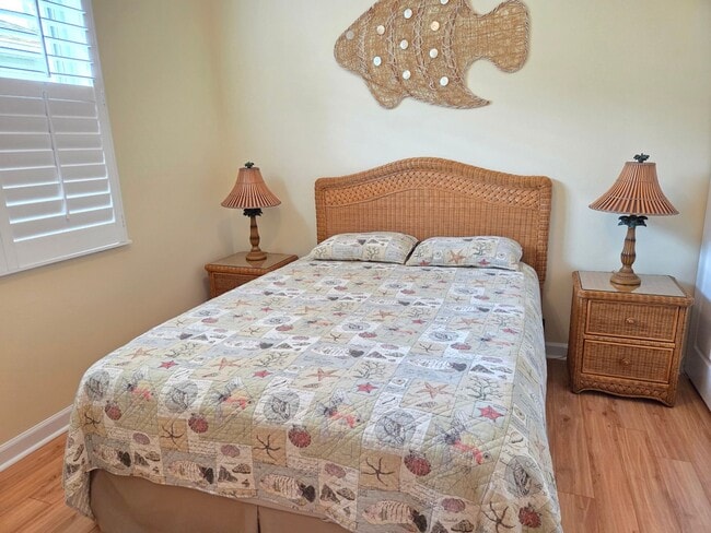 Building Photo - Beautifully Decorated Home~Turn Key~Commun...
