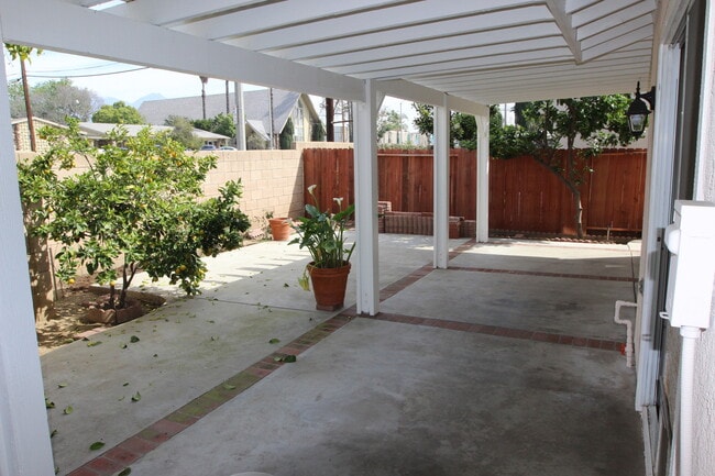 Building Photo - Coming Soon! Two story, 3 bedroom 2.5 bath...