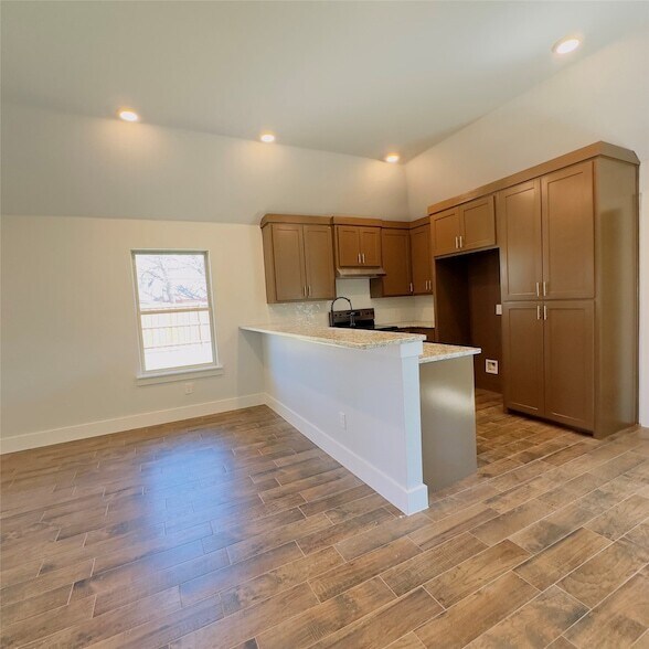 Building Photo - 1022 Cheyenne Rd