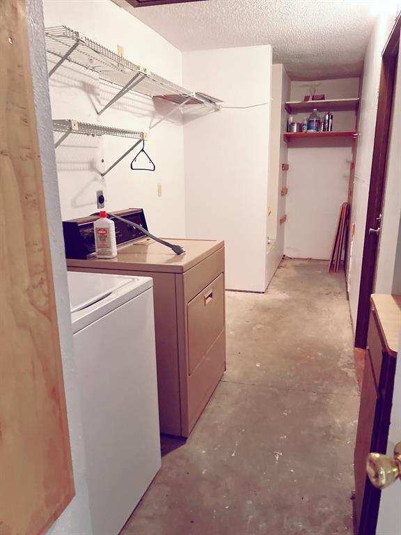 Building Photo - 3915 Addicks Clodine Rd