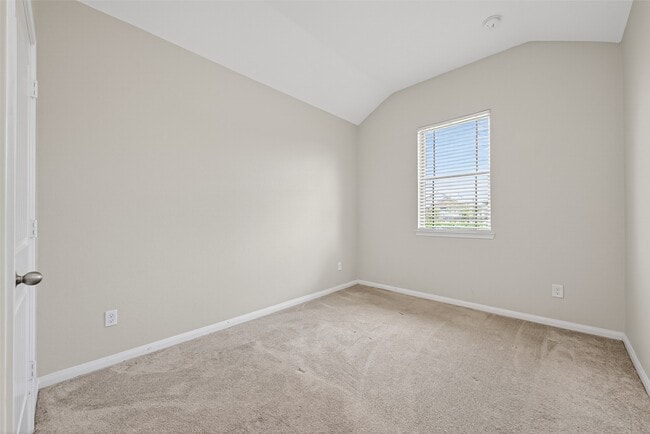 Building Photo - 13922 Katlin Rd