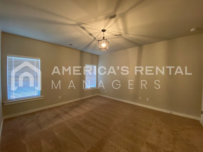 Building Photo - Home for Rent in Thorsby! Available NOW!!