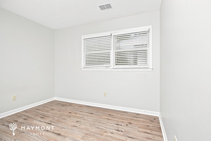 Building Photo - 2273 Hickory Path Dr
