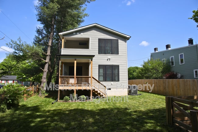 Building Photo - 5300 Wingfield St