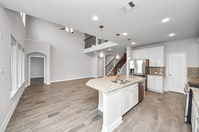 Building Photo - 29838 Norwood Canyon Ln