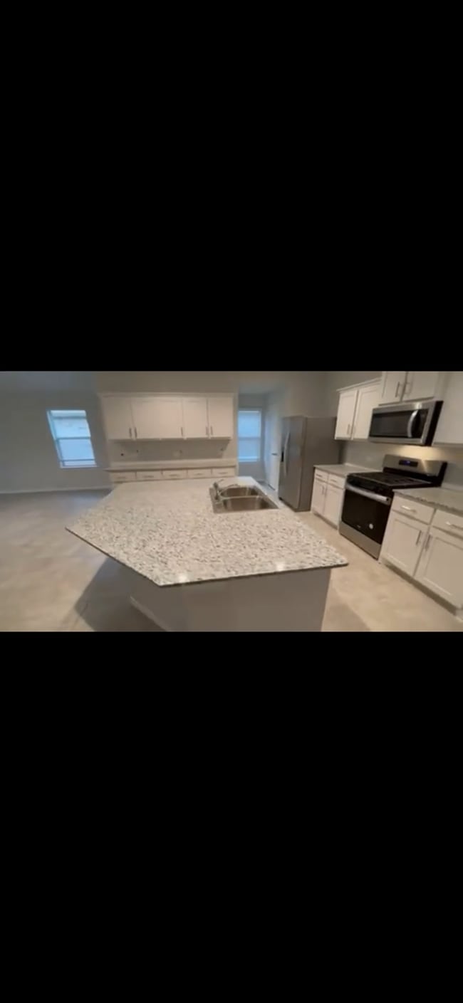 Building Photo - 4148 Azam Crk Ln