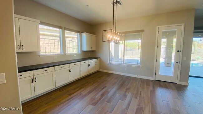 Building Photo - 13150 W Desert Frst Trl