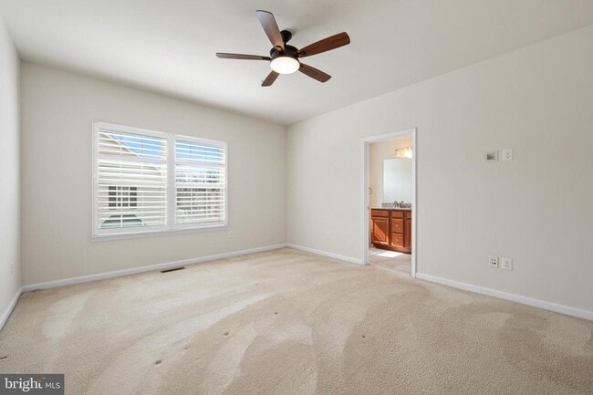 Building Photo - 13312 Waterford Hills Boulevard