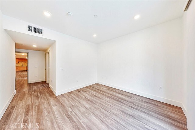 Building Photo - 1482 S Sherbourne Dr