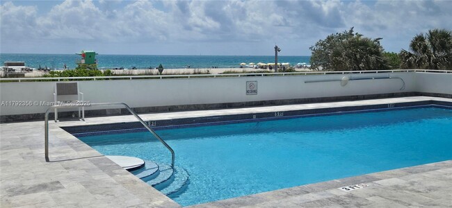 Building Photo - 401 Ocean Dr