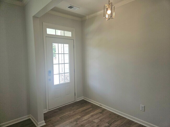 Building Photo - New 5 Bedroom 3 Bath House For Lease Dallas GA