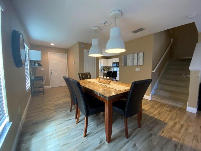 Building Photo - 2923 Puerta Del Sol Blvd