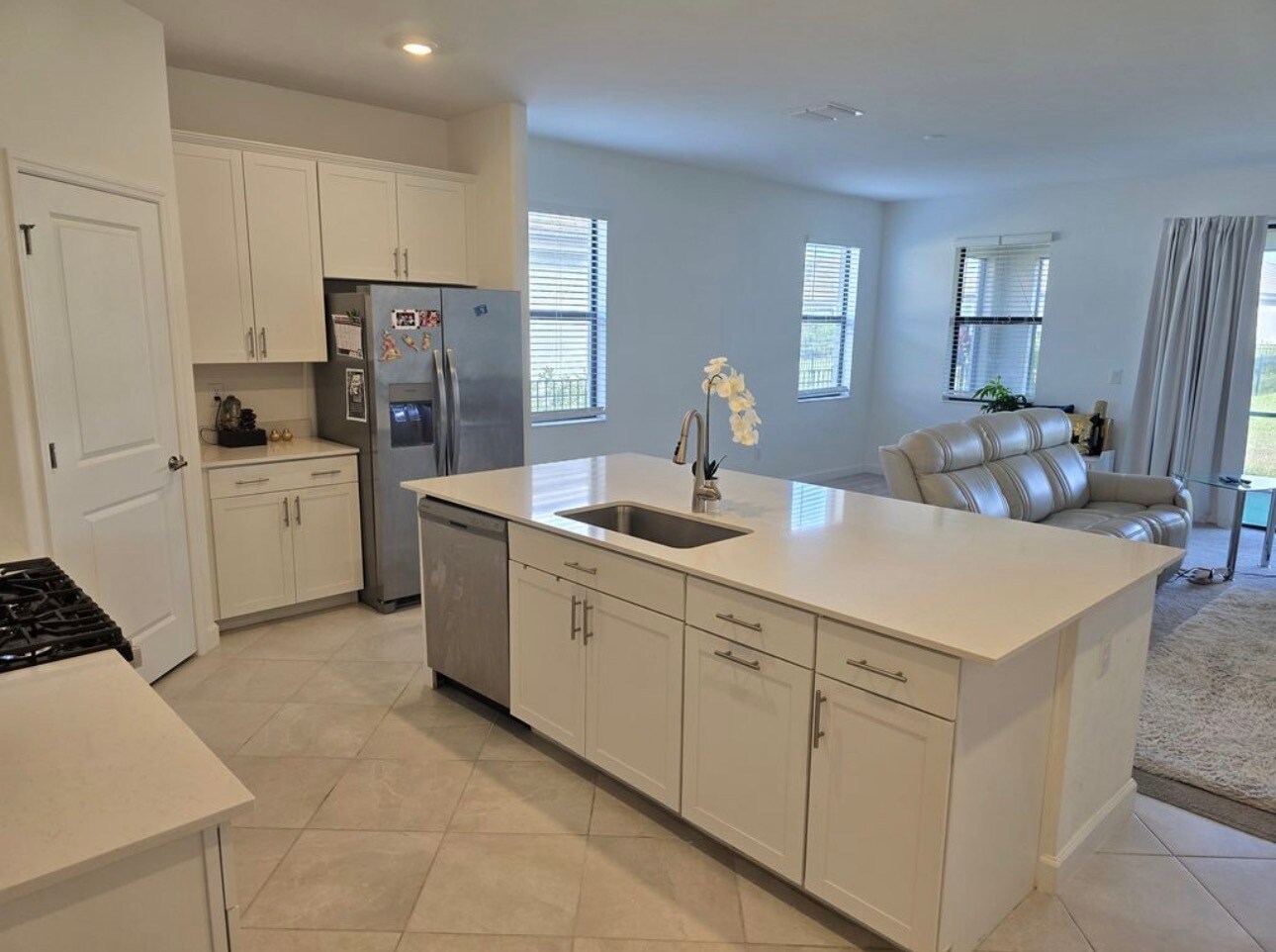 Building Photo - 15242 Serene Shores Loop