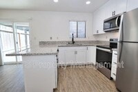 Building Photo - 5848 Alorn Ln