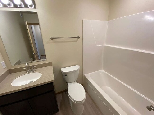 Building Photo - Midway Flats, LLC