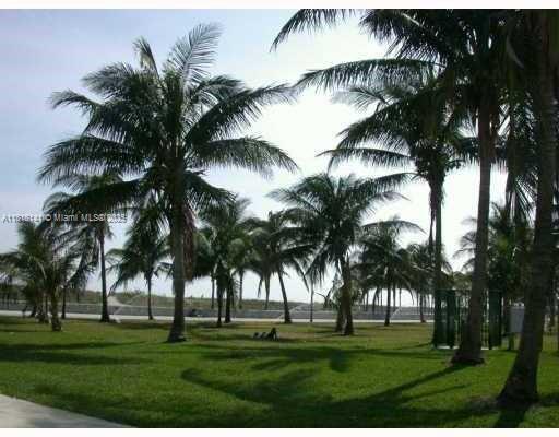 Building Photo - 1390 Ocean Dr