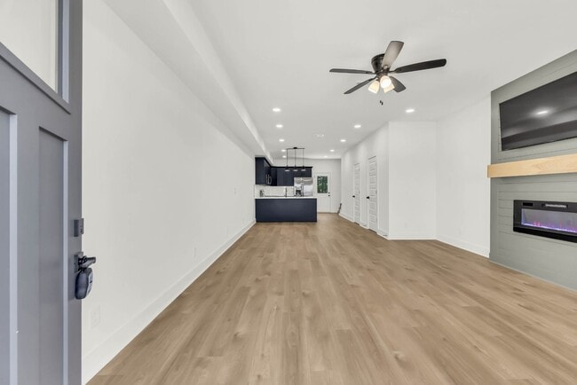 Building Photo - 354 Front Rdg Cir