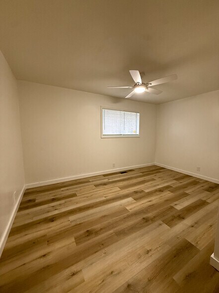 Building Photo - 214 Madison Ave