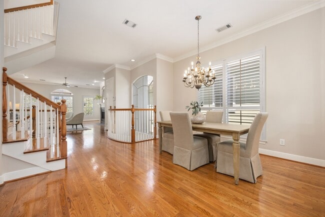 Building Photo - 224 Birdsall St